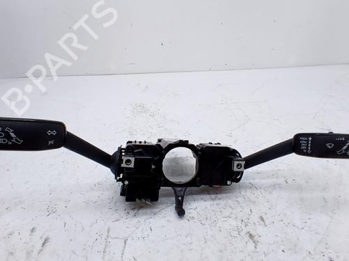 switch-seat-arona-kj7-kjp-2017-40546347 main image