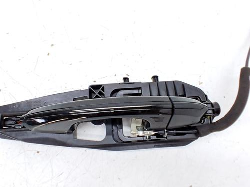 Used Front right exterior door handle Front right exterior door handle 37604567 37604567