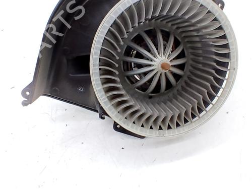 Used Heater blower motor Heater blower motor AUDI A1 Sportback (8XA, 8XF) 1.6 TDI (90 hp) 33768762 33768762