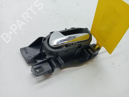 Used Front left interior door handle PEUGEOT 5008 (0U_, 0E_) 2.0 HDi (163 hp) 23354547