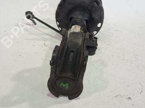 Right front shock absorber KIA SORENTO III (UM) 2.2 CRDi 4WD | BP25809537M17 
