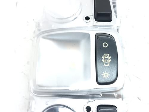 BP32285357I8 main image