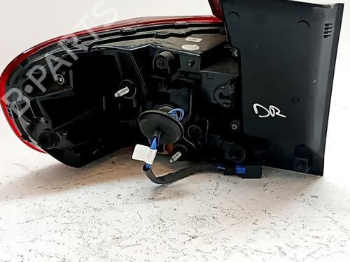 Right taillight CITROËN C5 AIRCROSS (A_) 1.2 Hybrid 136 (ARHPYJ) | BP33764206C35 - Image 3