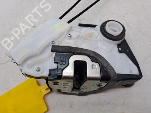 Front right lock TOYOTA YARIS (_P13_) 1.5 Hybrid (NHP130_, NHP130) | BP23358356C97 