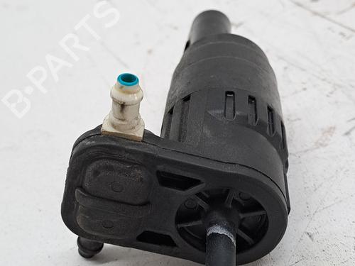 Used Washer pump AUDI A3 Sportback (8VA, 8VF) 2.0 TDI (150 hp) 23942997