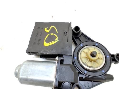 Portierruitmotor rechtsvoor SKODA OCTAVIA II (1Z3) 1.9 TDI (105 hp) 30050473