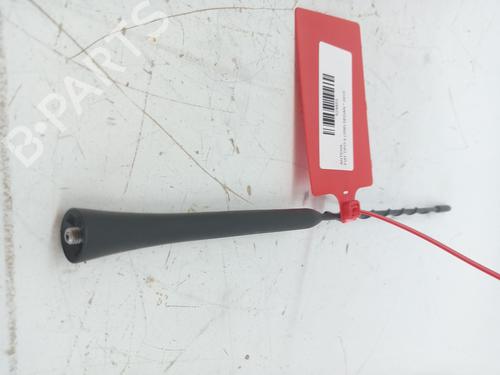 Used Antenna/Base FIAT TIPO Estate (356_, 357_) 1.3 D (356WXH1A) (95 hp) 23368816