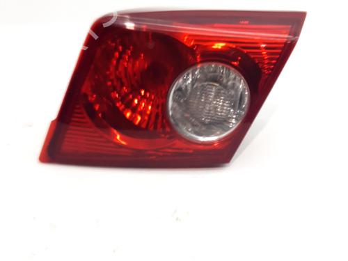 Feu de coffre droit CHEVROLET LACETTI (J200) 2.0 D (121 hp) 32105666