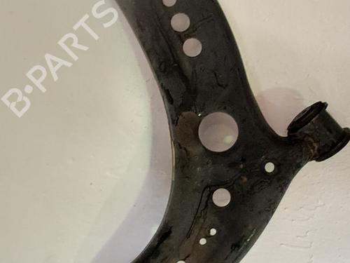 Used Right front suspension arm Right front suspension arm VW GOLF VII Variant (BA5, BV5) 1.4 TSI (150 hp) 33815739 33815739