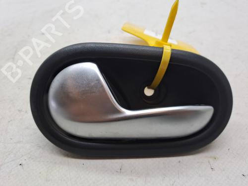 Used Front left interior door handle DACIA SANDERO II TCe 90 (B8M1, B8MA, B8AC) (90 hp) 23362365