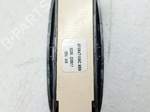 Used Interior roof light Interior roof light SEAT ATECA (KH7, KHP) 1.4 TSI (150 hp) 39740495 39740495