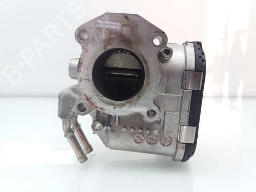 Used Throttle body TOYOTA YARIS (_P13_) 1.0 (KSP130_, KSP130) (69 hp) 23384147