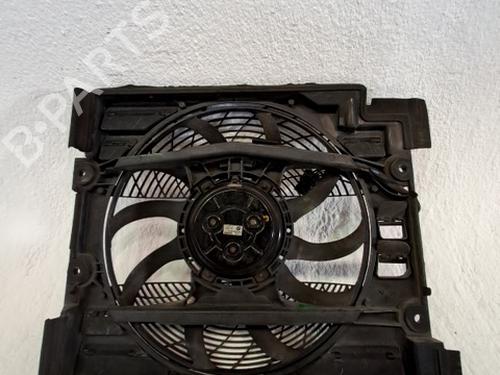 Used Radiator fan BMW 5 (E39) 520 i (170 hp) 29558949