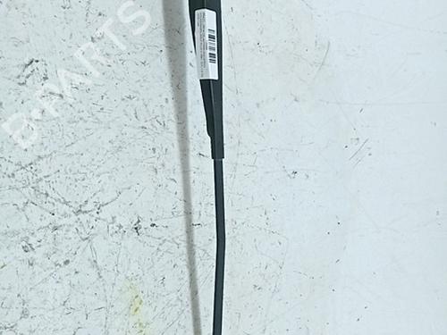 Used Front windshield wiper arm VW GOLF V (1K1) 1.4 TSI (170 hp) 29228896