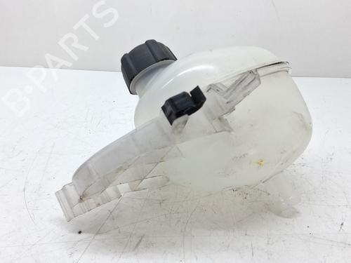 Used Expansion tank SMART FORTWO Coupe (453) electric drive / EQ (453.391) (56 hp) 28975309