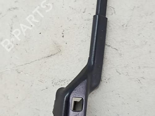 Used Front windshield wiper arm Front windshield wiper arm 36108861 36108861
