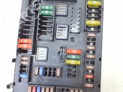 Used Fuse box Fuse box 37590734 37590734