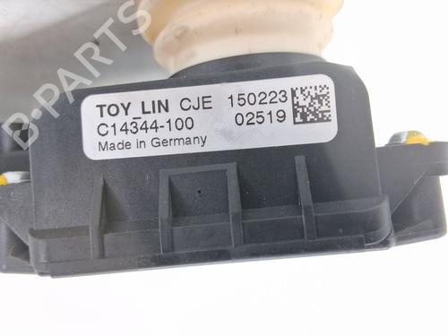 Rudehejsemekanisme ventre foran TOYOTA YARIS (_P13_) 1.5 Hybrid (NHP130_, NHP130) | BP28956832C22 