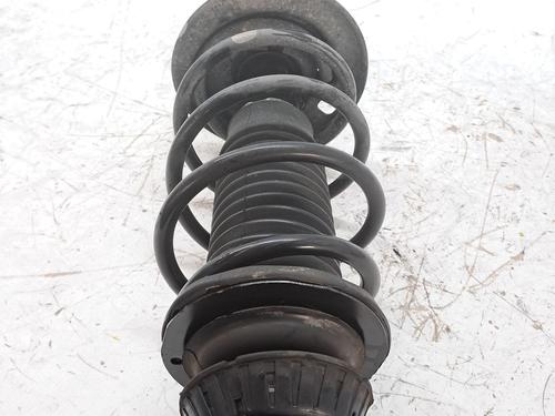 Right front shock absorber TOYOTA YARIS (_P13_) 1.0 (KSP130_, KSP130) | BP23375746M17 