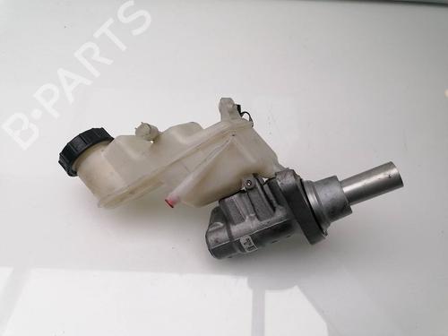 Used Brake master cylinder TOYOTA YARIS (_P13_) 1.5 (NSP131_) (112 hp) 23421127