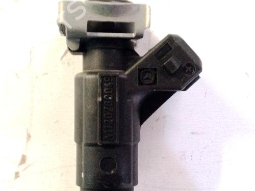 Inyector Inyector MERCEDES-BENZ E-CLASS (W210) E 320 (210.065) (224 hp) 33763234 33763234