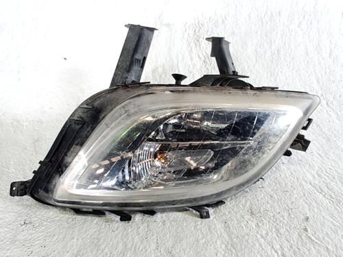 left-front-fog-light-opel-astra-j-p10-2009-2010-2011-2012-2013-2014-2015-2016-32107497 main image