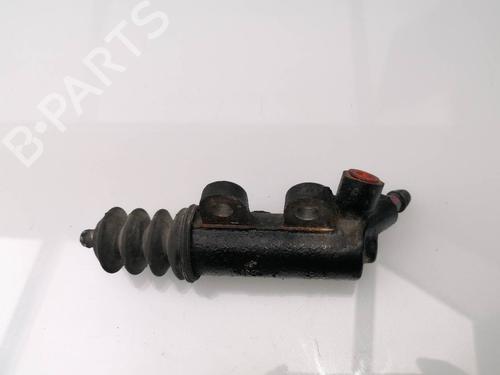 Used Clutch slave cylinder TOYOTA RAV 4 III (_A3_) 2.2 D 4WD (ALA30_, ALA30R) (150 hp) 23937112