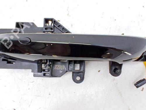 Used Front right exterior door handle Front right exterior door handle 38062124 38062124