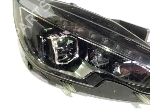 Right headlight PEUGEOT 308 SW II (LC_, LJ_, LR_, LX_, L4_) 2.0 BlueHDi 150 | BP29992104C29 