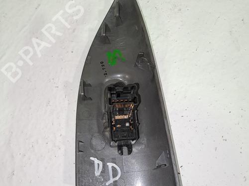 Right front window switch NISSAN JUKE (F15) 1.6 DIG-T | BP24109131I26 