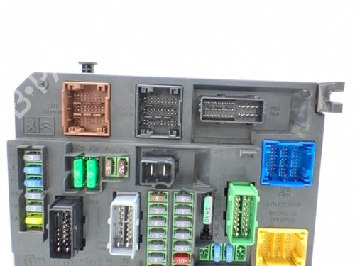 Fuse box CITROËN C4 Grand Picasso II (DA_, DE_) 1.6 BlueHDi 120 | BP37713429E1 - Image 3