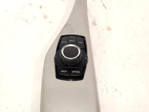 Used Switch Switch BMW 1 (F20) 116 d (116 hp) 34210038 34210038