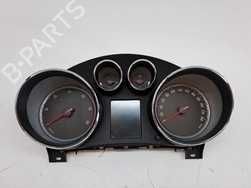 Used Instrument cluster OPEL INSIGNIA A Saloon (G09) 2.0 CDTI (69) (160 hp) 23370529