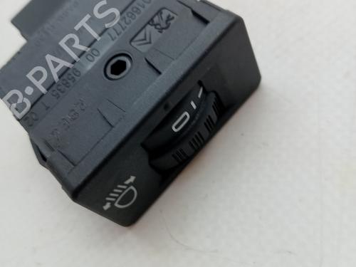 Used Headlight switch CITROËN C4 CACTUS 1.2 VTi 82 (82 hp) 23376496