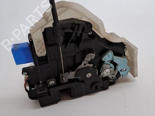 Rear right lock VW JETTA III (1K2) 2.0 TDI 16V | BP23367744C99 