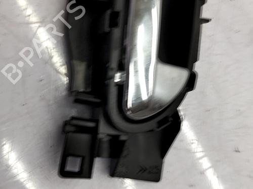 Maneta interior trasera derecha PEUGEOT 5008 (0U_, 0E_) 1.6 BlueHDi 120 (120 hp) 31701749