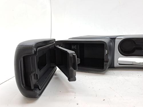 Armrest / Center console CITROËN C-CROSSER (VU_, VV_) 2.2 HDi | BP27336143I20 