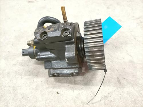 Pompe à injection ALFA ROMEO 147 (937_) 1.9 JTD (937.AXD1A, 937.BXD1A, 937.AXV1A, 937.BXB1A,... (115 hp) 25459171