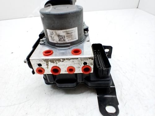 ABS pump PEUGEOT 3008 II SUV (MC_, MR_, MJ_, M4_) 1.5 BlueHDi 130 | BP30270553M43