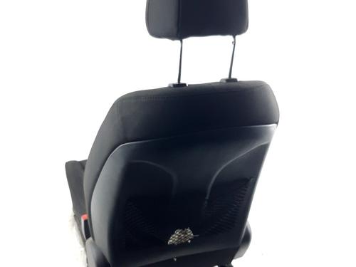 Right front seat HYUNDAI i40 I (VF) 1.7 CRDi | BP39556597C16 - Image 2