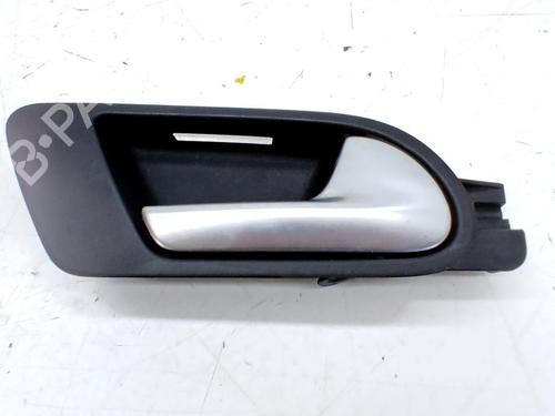 front-right-interior-door-handle-vw-tiguan-5n_-2007-2008-2009-2010-2011-2012-2013-2014-2015-2016-2017-2018-34154134 main image