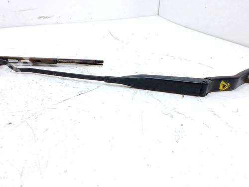 Ruitenwisserarm voor Ruitenwisserarm voor VOLVO S40 I (644) 1.9 DI (115 hp) 36801565 36801565