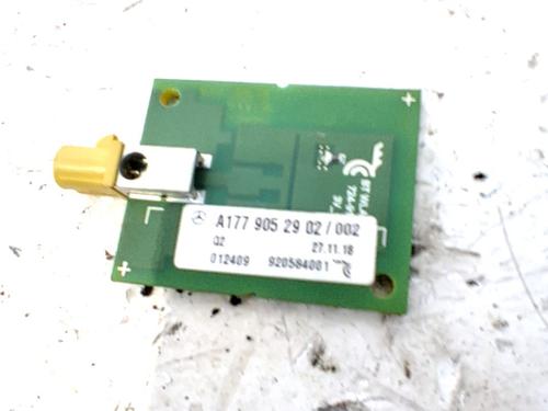 Used Antenna/Base Antenna/Base MERCEDES-BENZ B-CLASS Sports Tourer (W247) B 200 d (247.012) (150 hp) 33768632 33768632