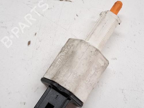 Used Electronic sensor RENAULT MEGANE II Saloon (LM0/1_) 1.5 dCi (LM0F, LM0T, LM2B) (82 hp) 28037733
