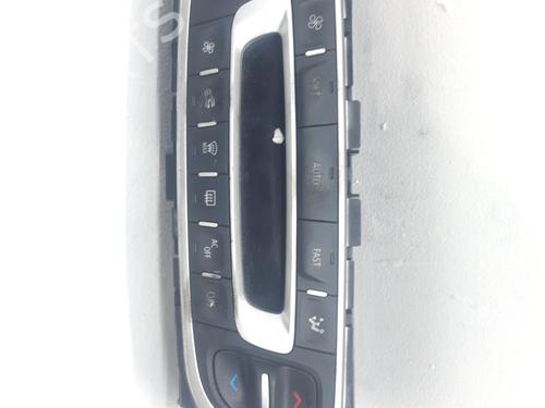 Commande Chauffage Commande Chauffage RENAULT SCÉNIC III (JZ0/1_) 1.5 dCi (106 hp) 33762420 33762420