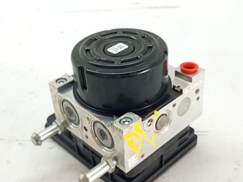 ABS NISSAN NOTE (E12) 1.5 dCi (90 hp) 32104973