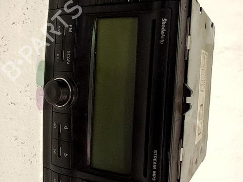 Used Radio Radio SKODA OCTAVIA II (1Z3) 1.9 TDI (105 hp) 35968222 35968222