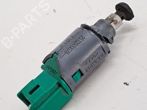 Elektronisk sensor RENAULT MEGANE II Saloon (LM0/1_) 1.5 dCi (LM0F, LM0T, LM2B) | BP28037729M84 