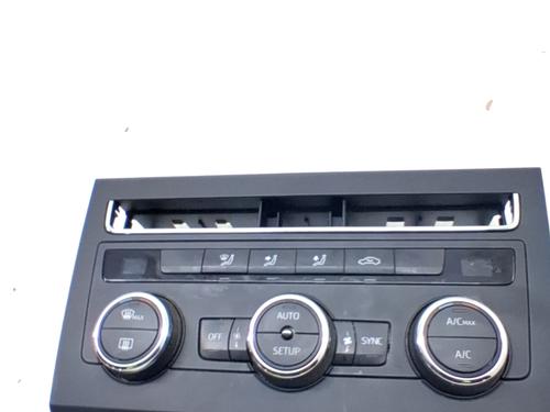 Commande Chauffage SEAT LEON ST (5F8) 1.0 TSI (115 hp) 31609640