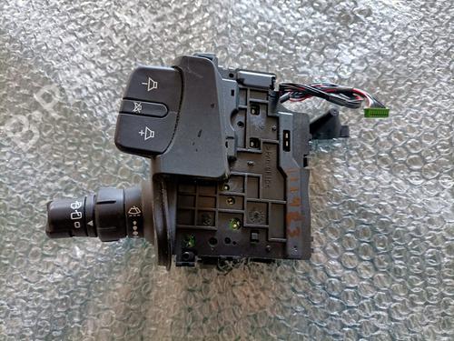 Commodo Essuie Glace / Phare RENAULT SCÉNIC II (JM0/1_) 1.9 dCi (JM0G, JM12, JM1G, JM2C) (120 hp) 31874396